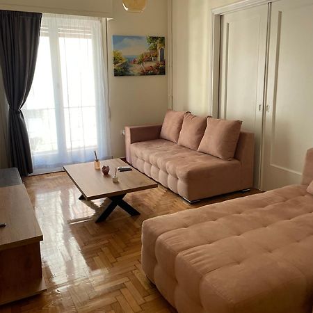 Spacious Apartment Near Panormou Metro Αθήνα Εξωτερικό φωτογραφία